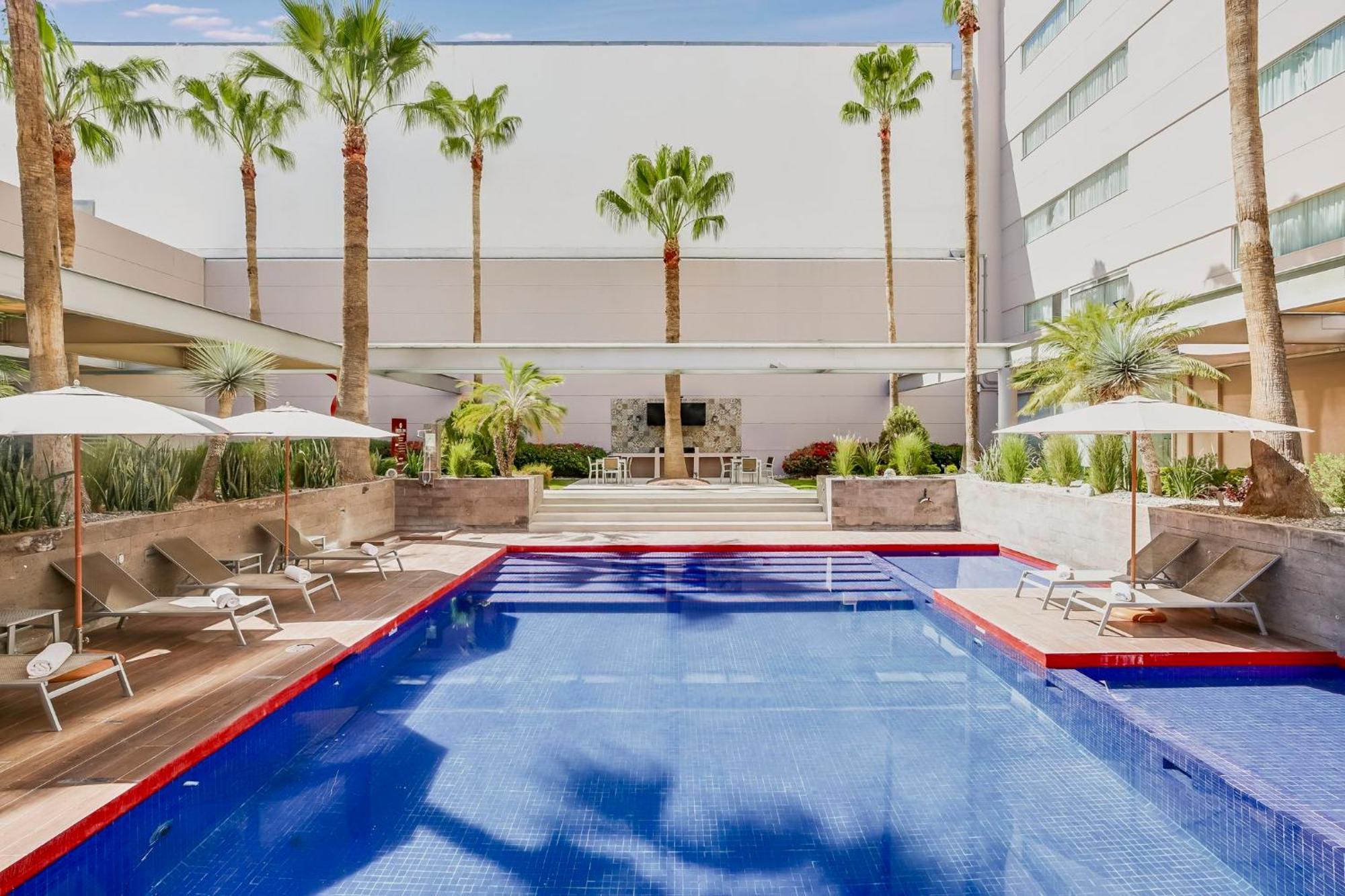 Fiesta Inn Torreon Galerias Extérieur photo